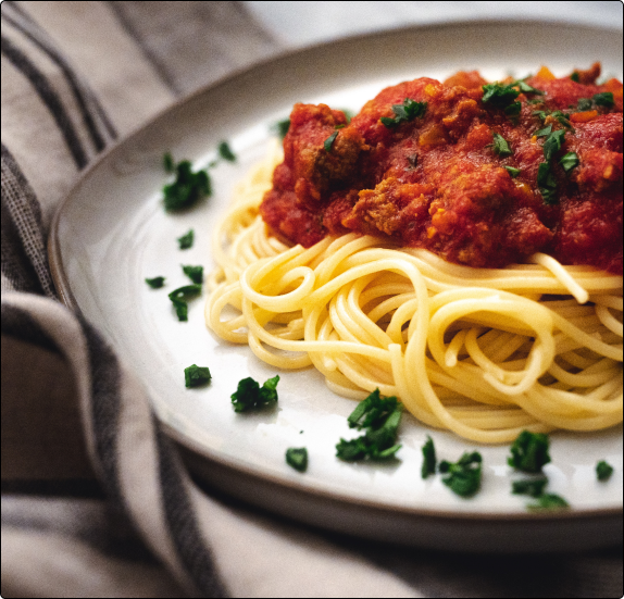 photo d'une assiette de spaghetti
